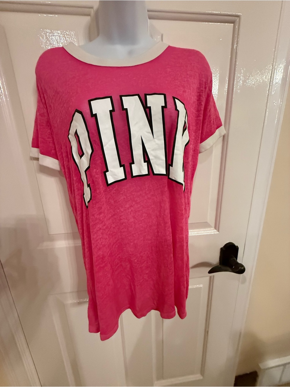 PINK Victoria's Secret Women's Short Sleeve T-Shirt S thin material pink color